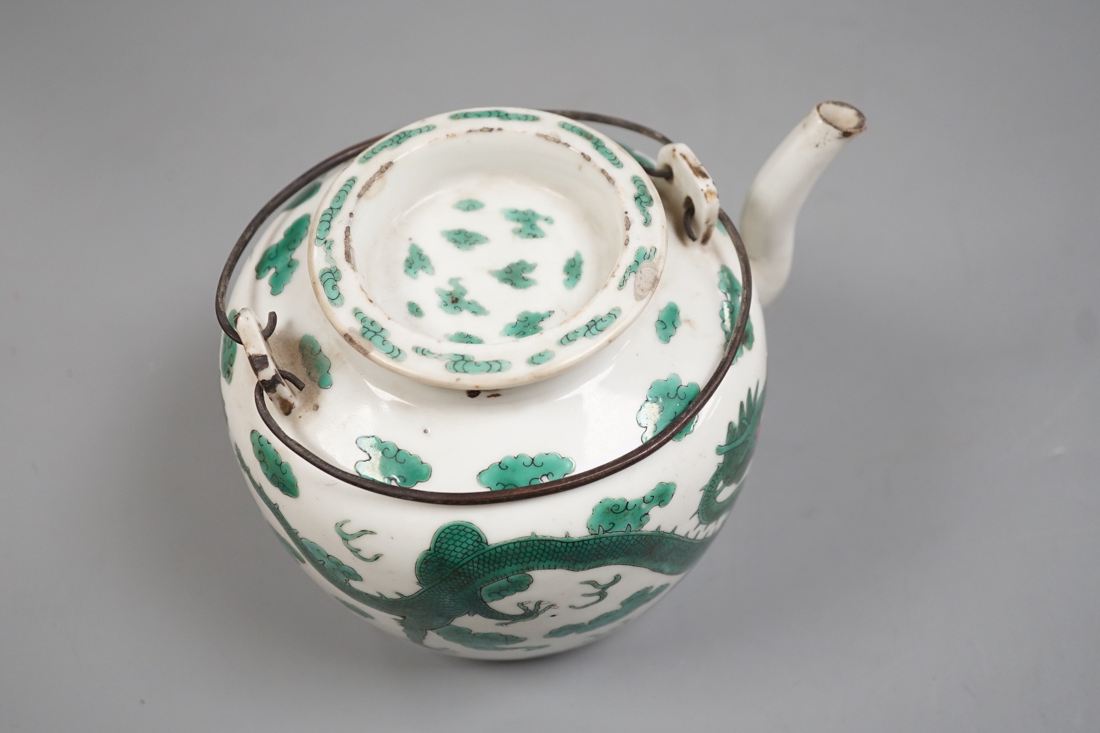 A Chinese enamelled porcelain ‘dragon’ teapot, late 19th century, 12cm